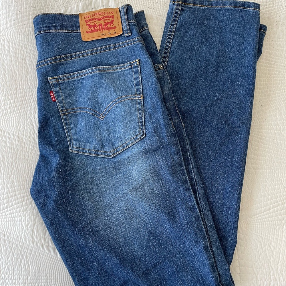 Levi’s low rise jeans